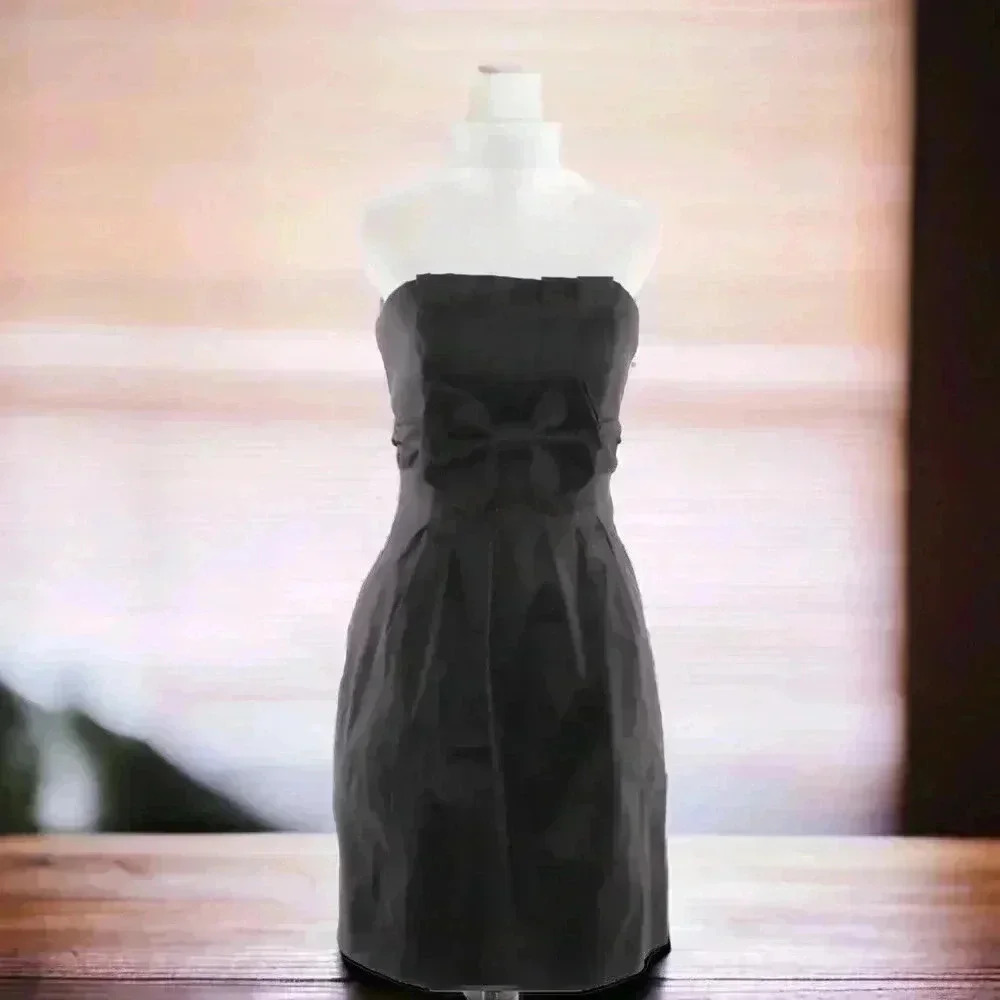 Jessica McClintock Size 6 Black Strapless Short Formal Dress With Front Bow. - Picture 5 of 7